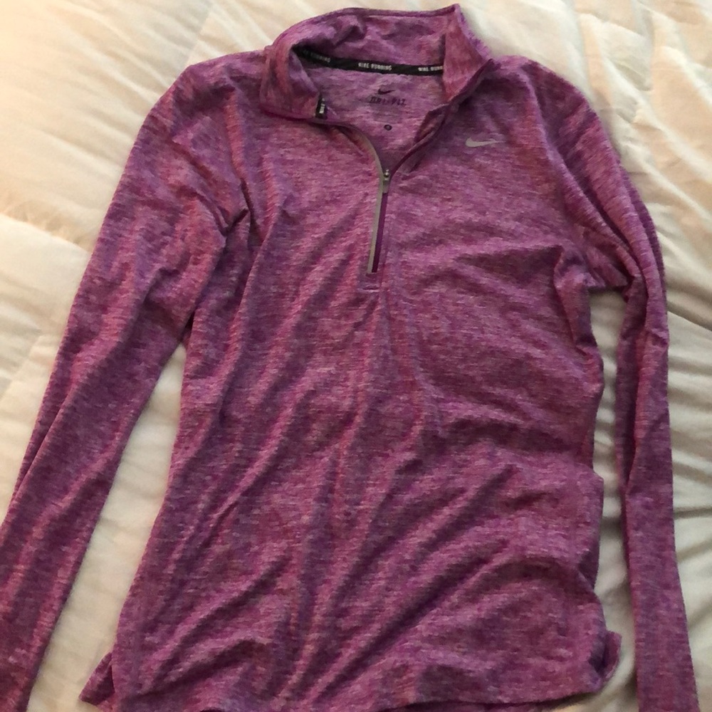 NIKE ATHLETIC PULLOVER